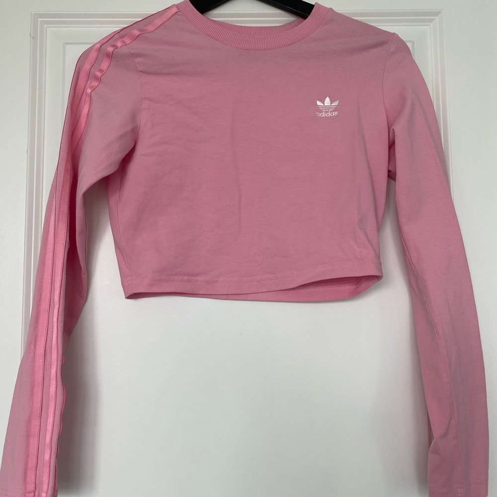 🤍GENTLY USED🤍 Adidas Pink Long Sleeve Crop Top
